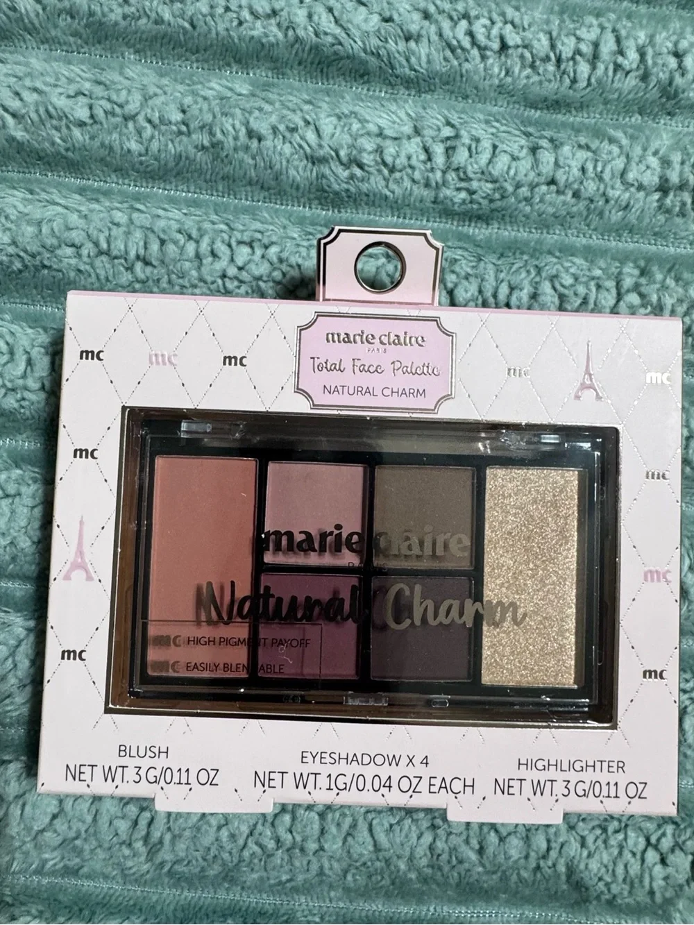 NWT marie claire Natural Charm Total Face Palette & Makeup brush set